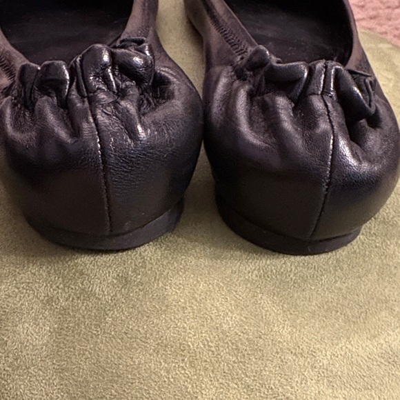 Tory Burch Black Leather Flats with Silver Emblem - Picture 7 of 9